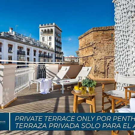 Torre Homenaje Historical Siviglia